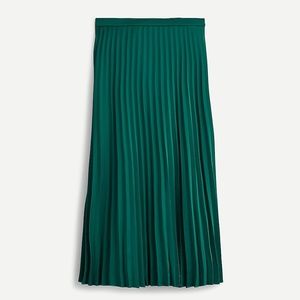 NWT Unworn. J. Crew Pleated Midi Skirt in Emerald Green. Item AR462